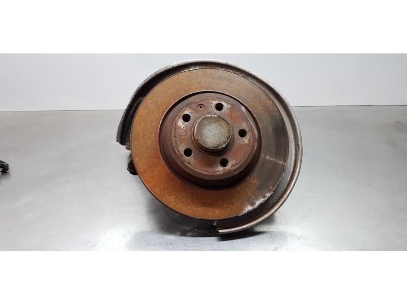 Recambio de mangueta trasera derecha para audi a5 coupe (8t) 2.7 tdi referencia OEM IAM 8K0505432AP   Recambio de mangueta trasera derecha para audi a5 coupe (8t) 2.7 tdi referencia OEM IAM 8K0505432AP