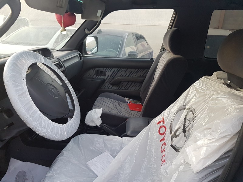 toyota land cruiser (j9) del año 1998