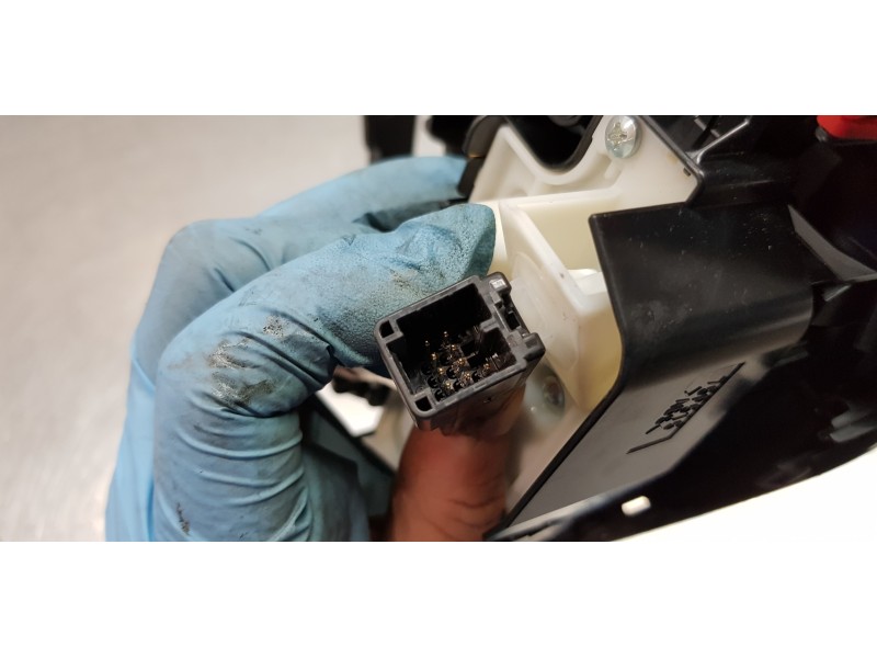 Recambio de mando multifuncion para toyota rav 4 plug-in hybrid advance referencia OEM IAM 8401042210  