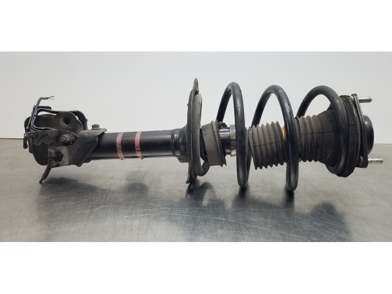 Recambio de amortiguador delantero derecho para mitsubishi outlander (gf0) motion 2wd referencia OEM IAM 4060A586  