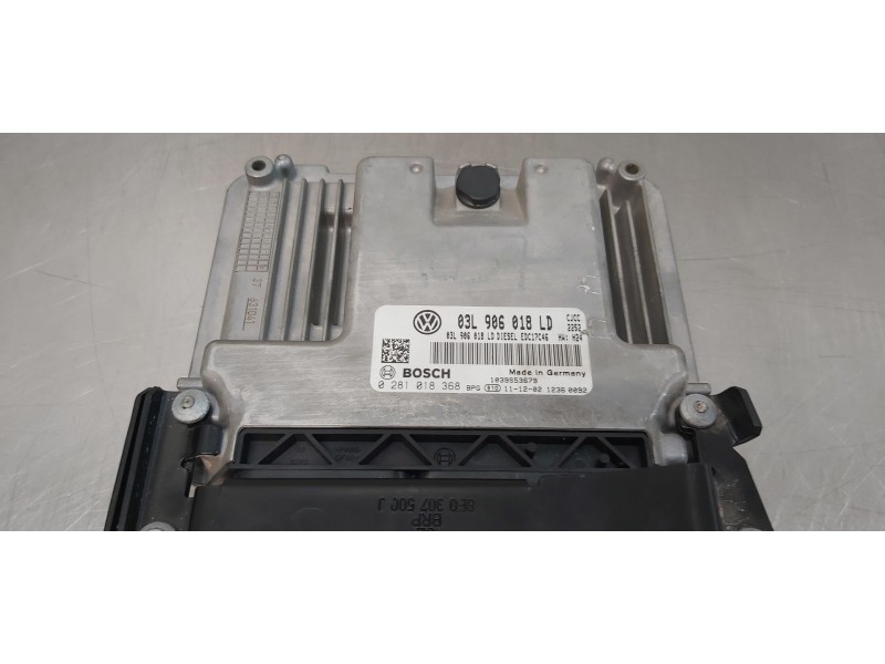 Recambio de centralita motor uce para seat exeo berlina (3r2) reference referencia OEM IAM 03L906018LD  