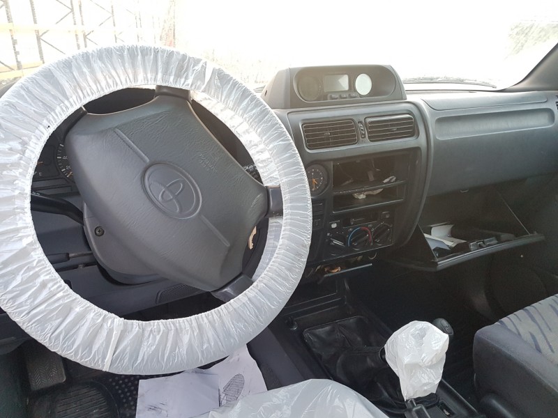 toyota land cruiser (j9) del año 1998