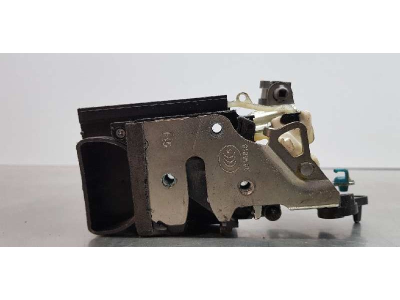 Recambio de cerradura puerta trasera derecha para chevrolet aveo lt referencia OEM IAM   