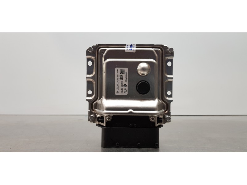 Recambio de modulo electronico para kia ceed sportswagon tech referencia OEM IAM 296102U233  