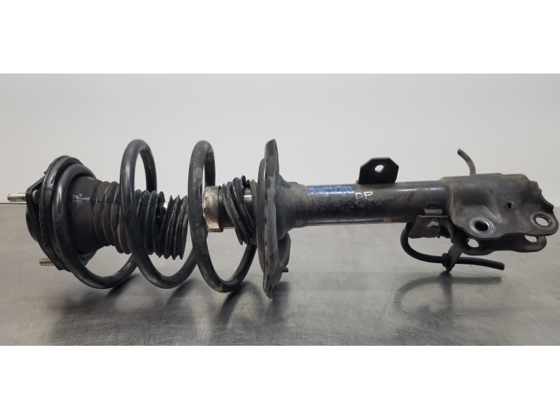 Recambio de amortiguador delantero izquierdo para mitsubishi outlander (gf0) motion 2wd referencia OEM IAM 4060A585  