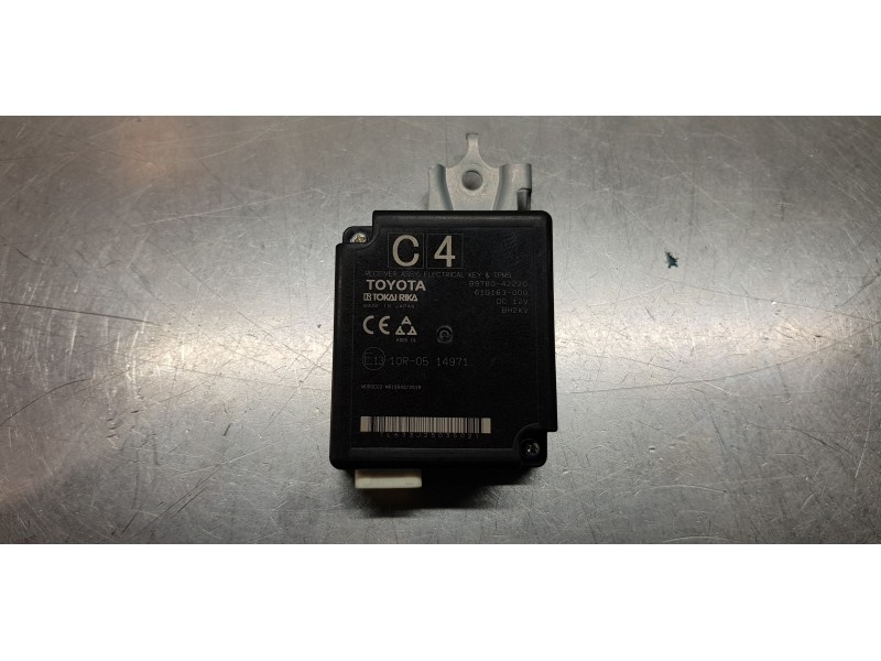 Recambio de modulo electronico para toyota rav 4 plug-in hybrid advance referencia OEM IAM 897B042220 61G163000 