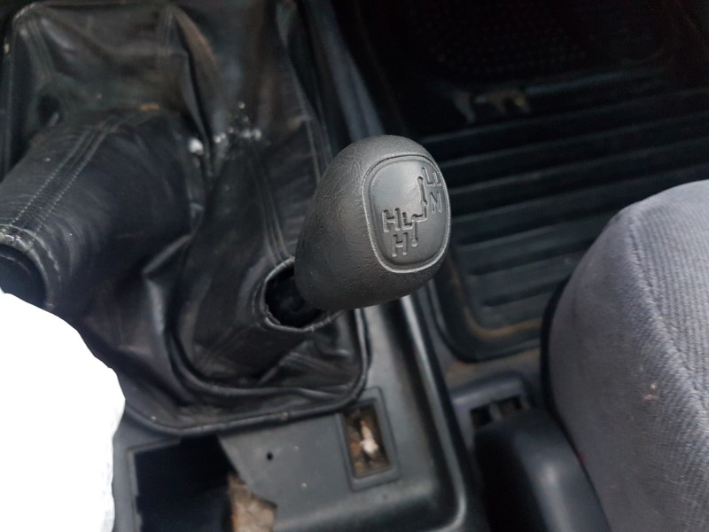 toyota land cruiser (j9) del año 1998