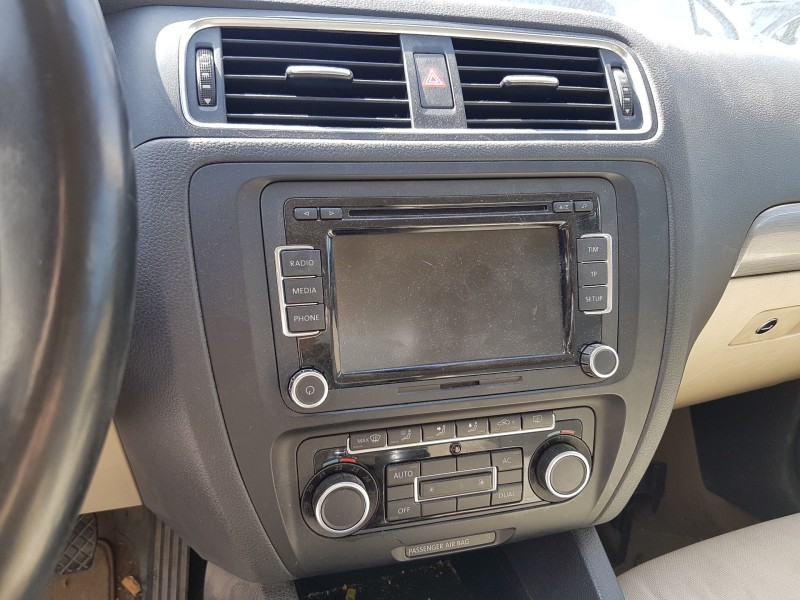 volkswagen jetta (162) del año 2011