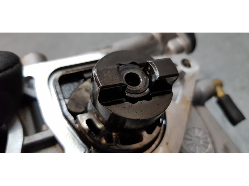 Recambio de depresor freno / bomba vacio para hyundai ix35 2.0 crdi cat referencia OEM IAM 288102F600   Recambio de depresor freno / bomba vacio para hyundai ix35 2.0 crdi cat referencia OEM IAM 288102F600