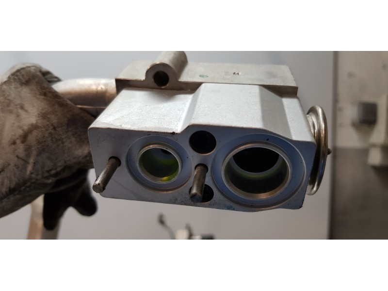 Recambio de tubos aire acondicionado para volvo xc60 r design awd referencia OEM IAM 31404338  