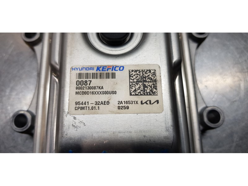 Recambio de modulo electronico para kia ceed sportswagon tech referencia OEM IAM 9544132AE0  