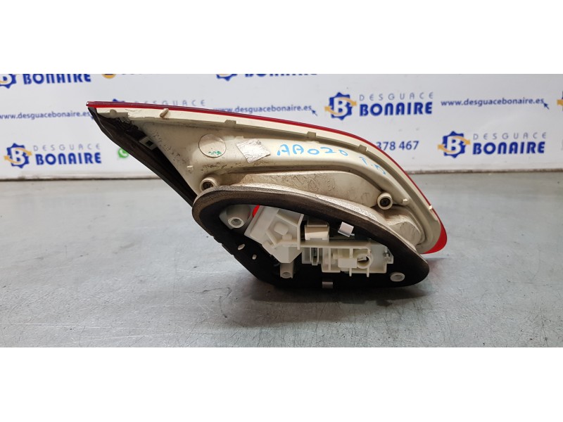 Recambio de piloto trasero derecho interior para opel astra j lim. techno referencia OEM IAM 13306456   Recambio de piloto trasero derecho interior para opel astra j lim. techno referencia OEM IAM 13306456