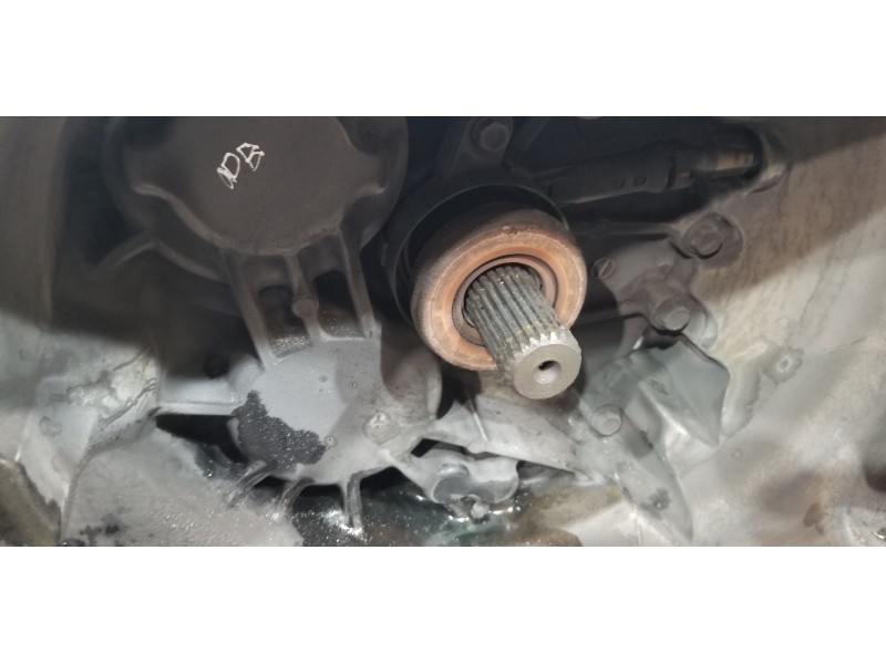 Recambio de caja cambios para mitsubishi outlander (gf0) motion 2wd referencia OEM IAM 2500A356  