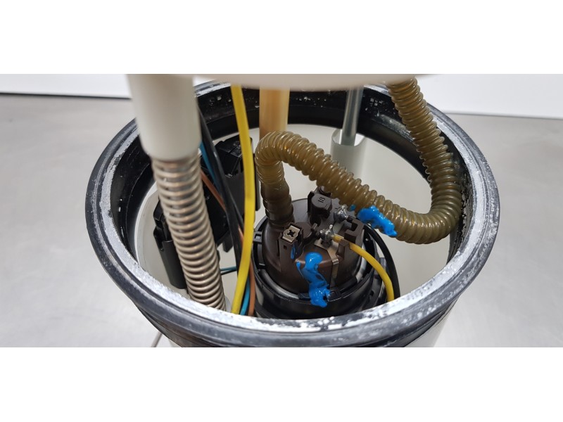 Recambio de aforador para seat ibiza (6p1) reference referencia OEM IAM 6R0919051M   Recambio de aforador para seat ibiza (6p1) reference referencia OEM IAM 6R0919051M