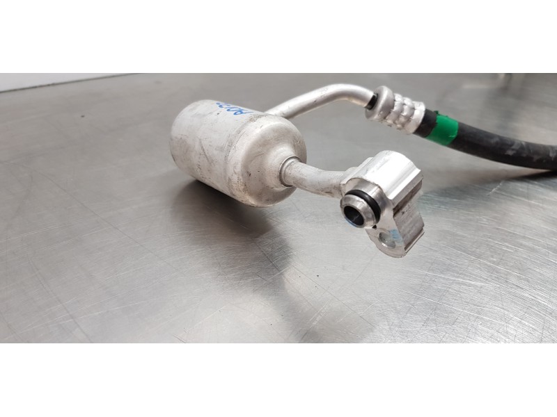 Recambio de tubos aire acondicionado para toyota rav 4 plug-in hybrid advance referencia OEM IAM 8870342260  