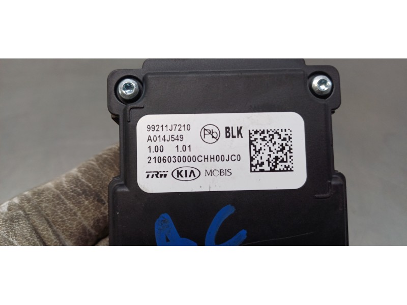 Recambio de modulo electronico para kia ceed sportswagon tech referencia OEM IAM 99211J7210  