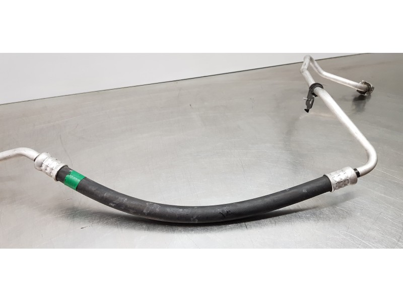 Recambio de tubos aire acondicionado para toyota rav 4 plug-in hybrid advance referencia OEM IAM 8870342260  