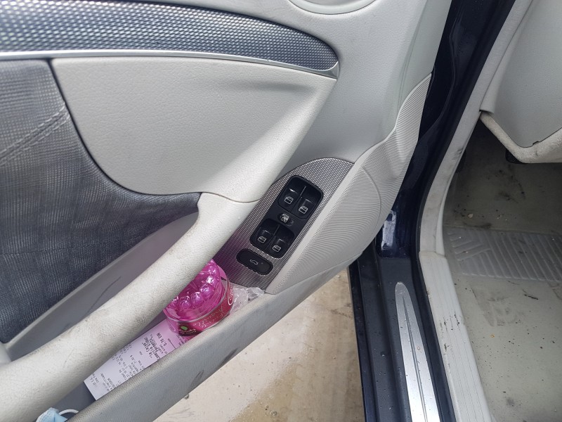 mercedes clase clk (w209) coupe del año 2005