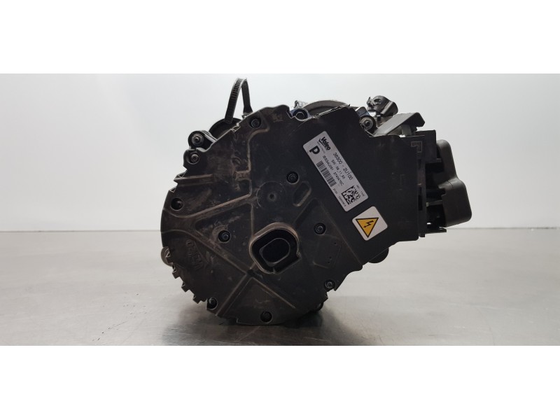 Recambio de alternador para kia ceed sportswagon tech referencia OEM IAM 363002U100  