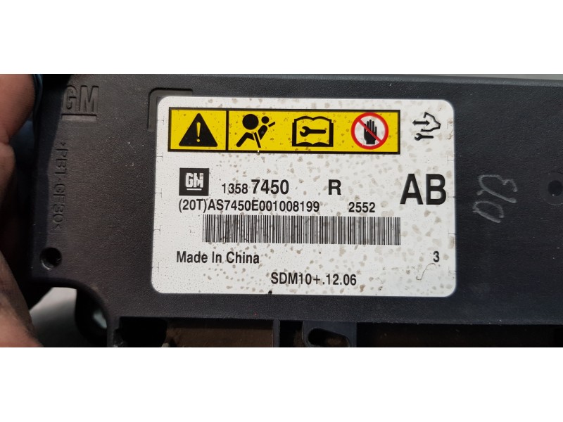 Recambio de centralita airbag para chevrolet cruze lt referencia OEM IAM 13587450   Recambio de centralita airbag para chevrolet cruze lt referencia OEM IAM 13587450