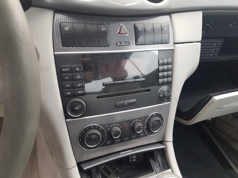 mercedes clase clk (w209) coupe del año 2005