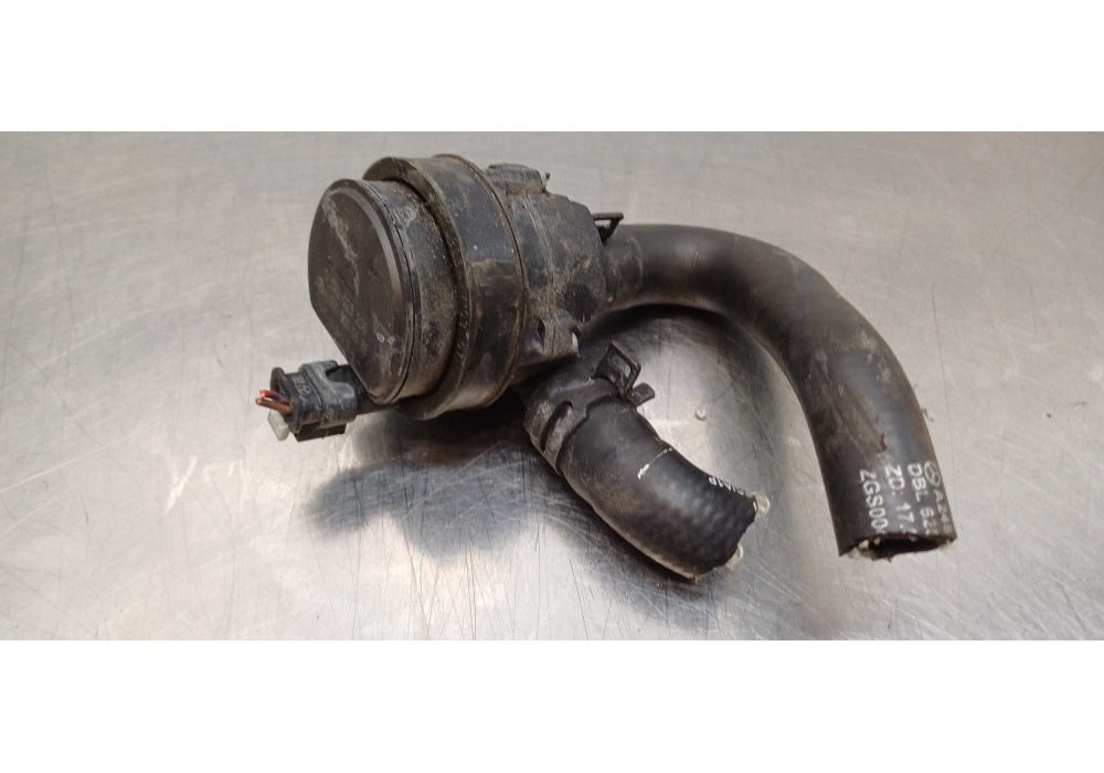 Recambio de bomba agua para mercedes clase b (w246) b 200 cdi (246.208) referencia OEM IAM A0005000686  