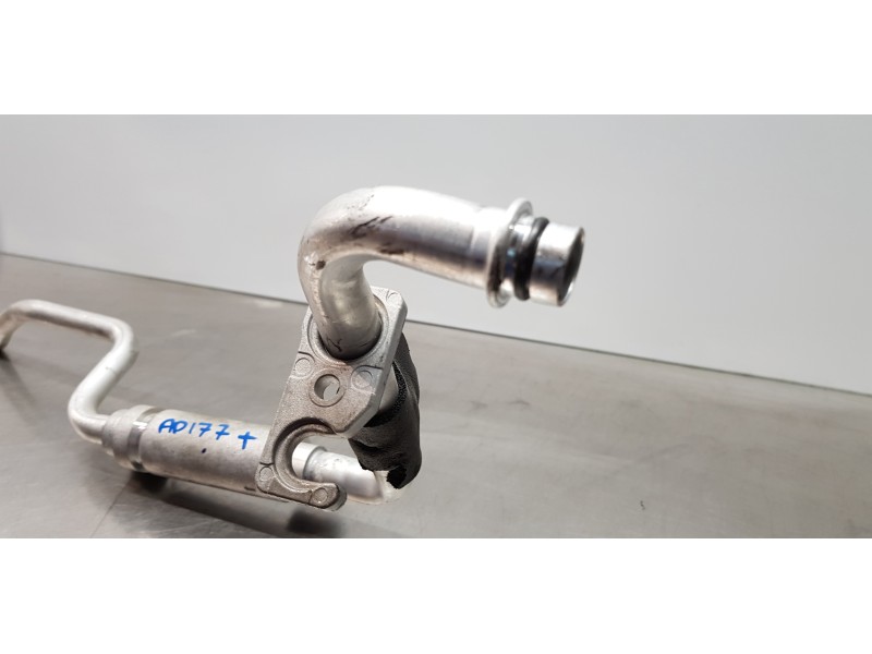 Recambio de tubos aire acondicionado para toyota rav 4 plug-in hybrid advance referencia OEM IAM 8871242200  