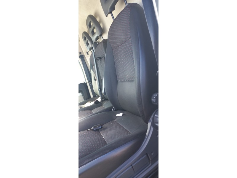 peugeot boxer furgón gran volumen del año 2019