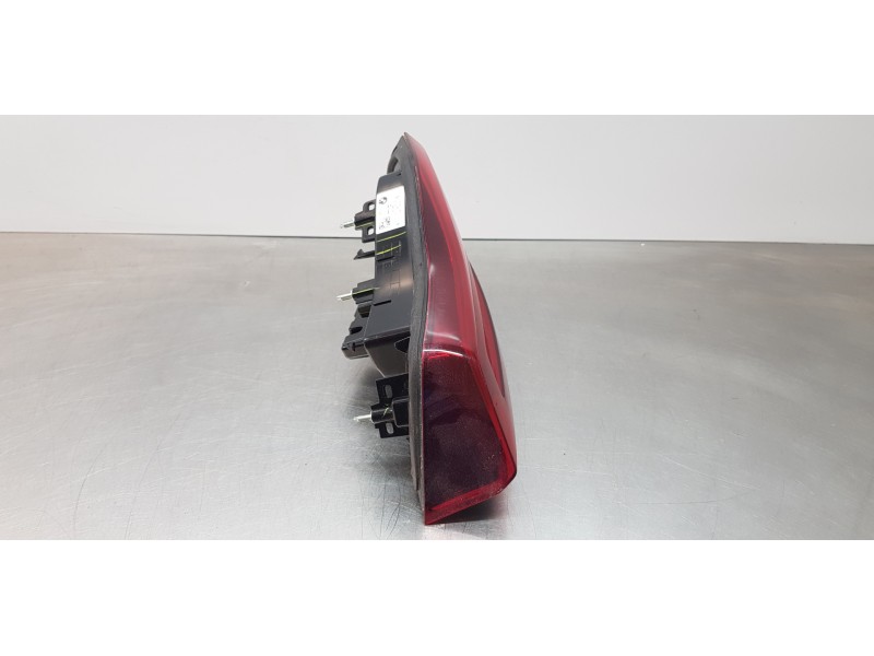 Recambio de piloto trasero izquierdo interior para bmw serie x3 (g01) xdrive20d referencia OEM IAM 63219853377  