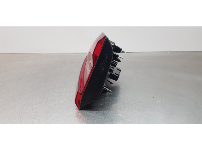 Recambio de piloto trasero izquierdo interior para bmw serie x3 (g01) xdrive20d referencia OEM IAM 63219853377  