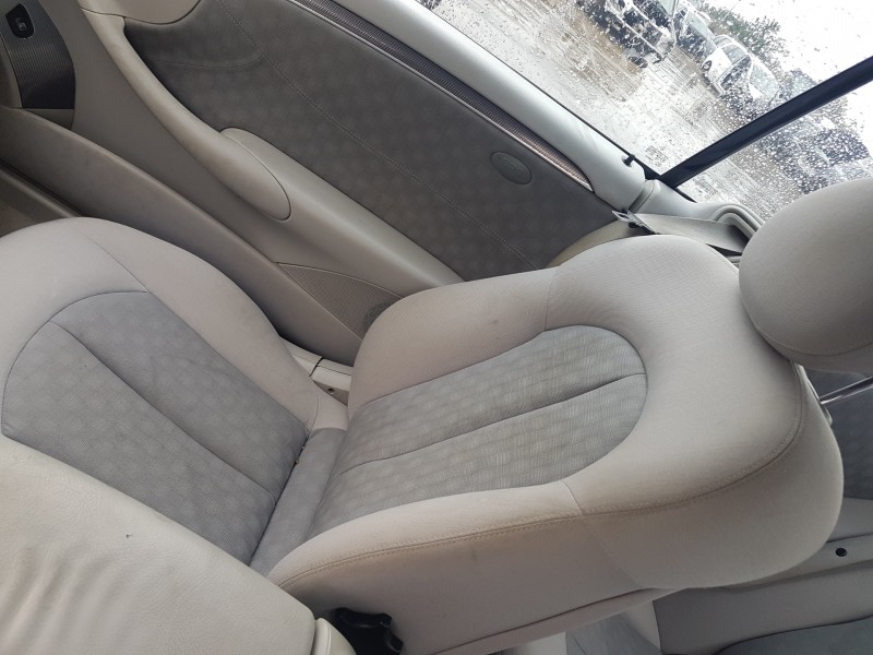 mercedes clase clk (w209) coupe del año 2005