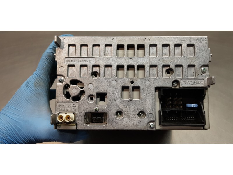 Recambio de sistema audio / radio cd para audi a5 coupe (8t) 2.7 tdi referencia OEM IAM 8T1035186B   Recambio de sistema audio / radio cd para audi a5 coupe (8t) 2.7 tdi referencia OEM IAM 8T1035186B