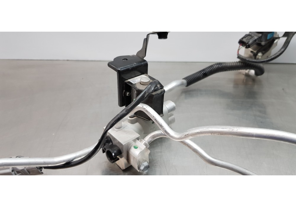 Recambio de tubos aire acondicionado para toyota rav 4 plug-in hybrid advance referencia OEM IAM 8869042100 4475200270 885154211