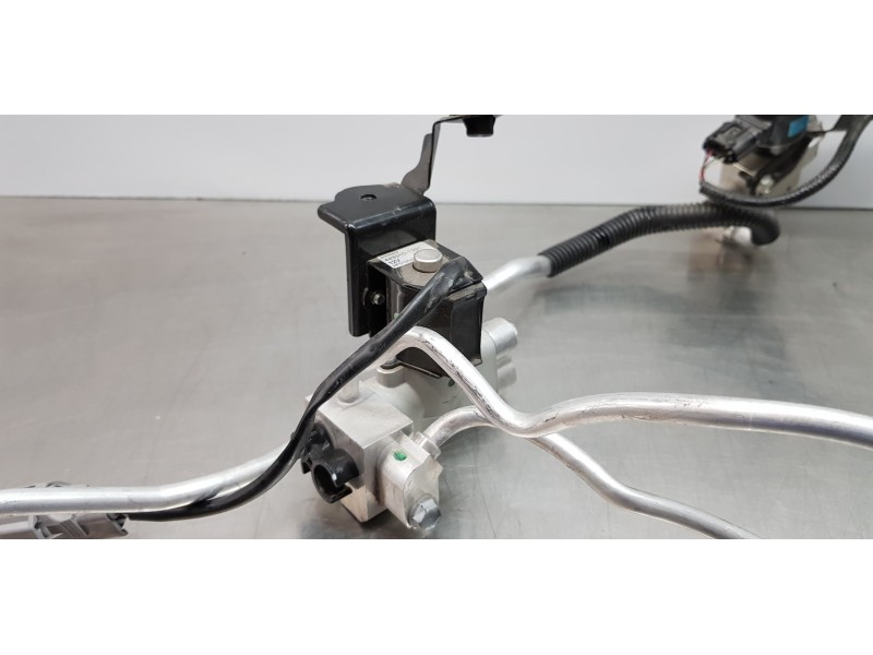 Recambio de tubos aire acondicionado para toyota rav 4 plug-in hybrid advance referencia OEM IAM 8869042100 4475200270 885154211