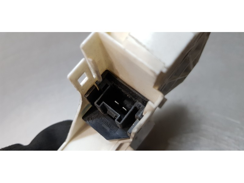 Recambio de motor elevalunas trasero derecho para skoda superb combi (3t5) ambition referencia OEM IAM 8K0959812A  