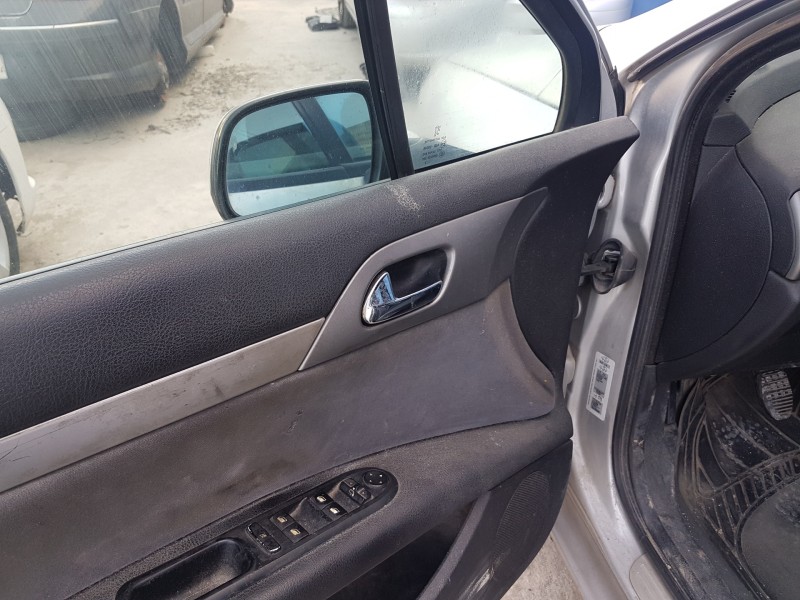 peugeot 407 del año 2006