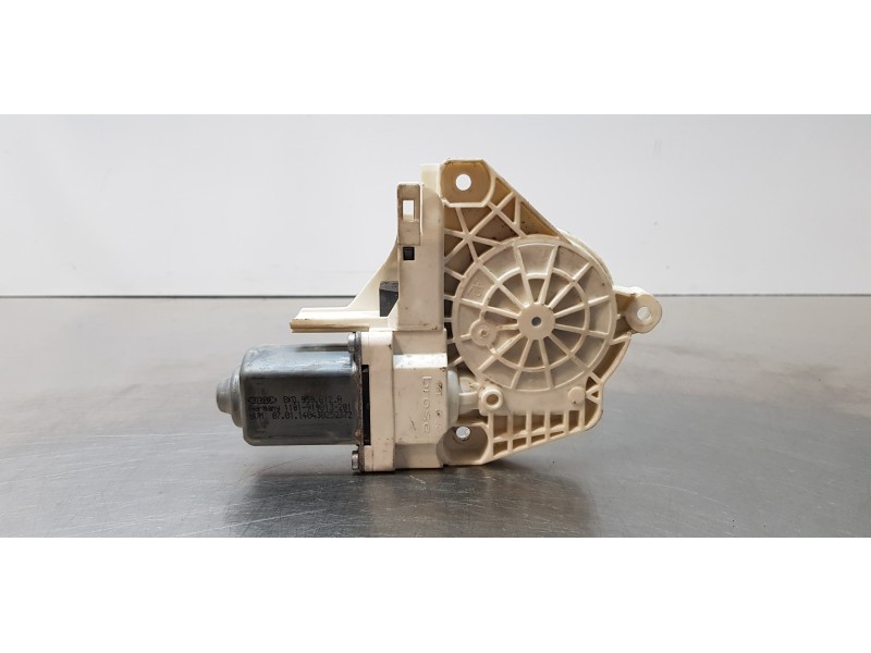 Recambio de motor elevalunas trasero derecho para skoda superb combi (3t5) ambition referencia OEM IAM 8K0959812A  