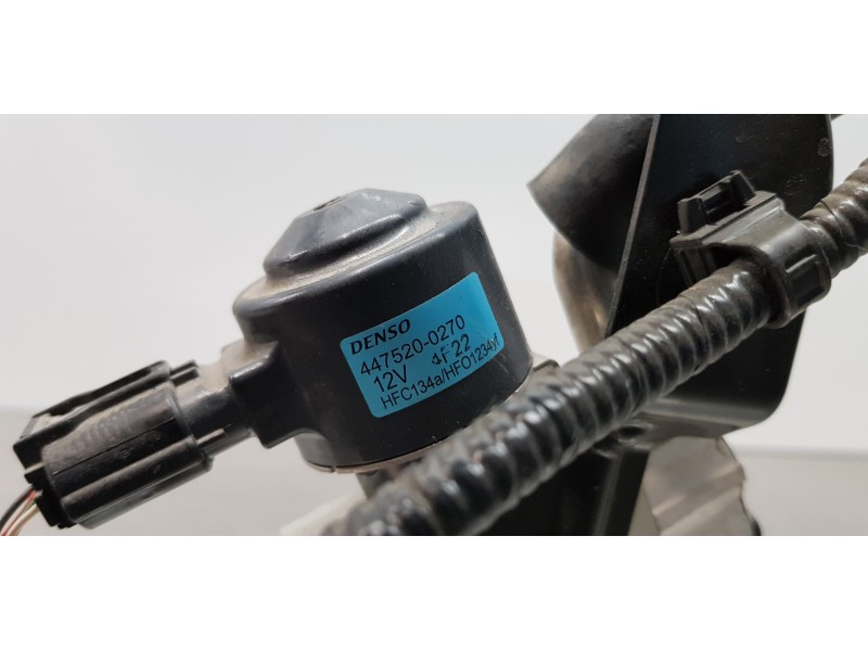 Recambio de tubos aire acondicionado para toyota rav 4 plug-in hybrid advance referencia OEM IAM 8869042100 4475200270 885154211