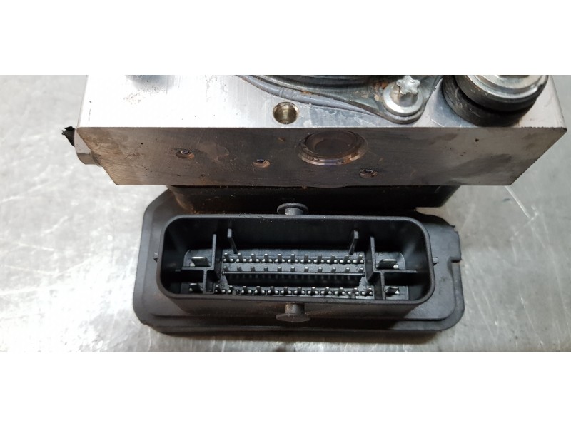 Recambio de abs para volkswagen crafter kasten (sy) furgón 35 bl ta fwd referencia OEM IAM 2N0614517D   Recambio de abs para volkswagen crafter kasten (sy) furgón 35 bl ta fwd referencia OEM IAM 2N0614517D