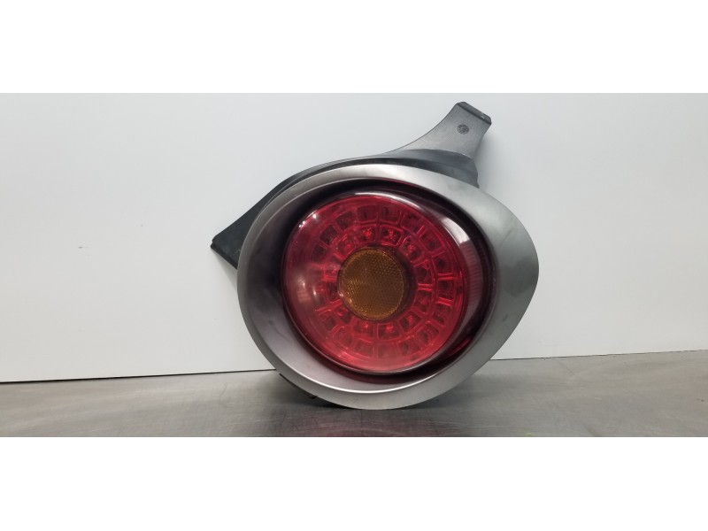 Recambio de piloto trasero derecho para alfa romeo mito (145) junior referencia OEM IAM 71752162  