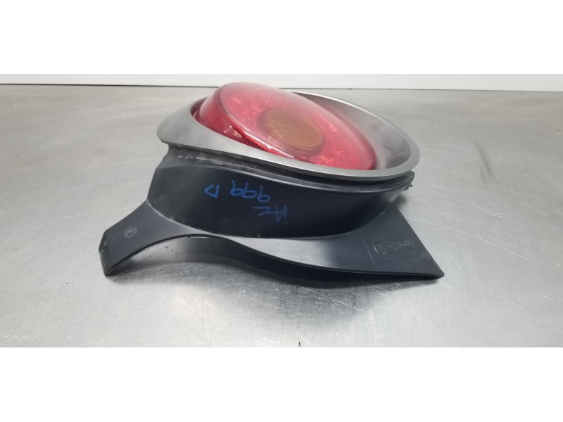 Recambio de piloto trasero derecho para alfa romeo mito (145) junior referencia OEM IAM 71752162  