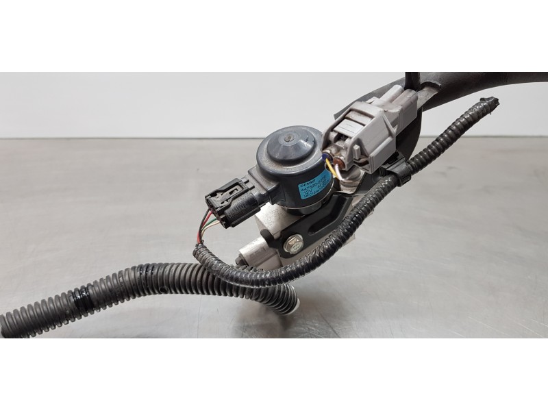 Recambio de tubos aire acondicionado para toyota rav 4 plug-in hybrid advance referencia OEM IAM 8869042100 4475200270 885154211