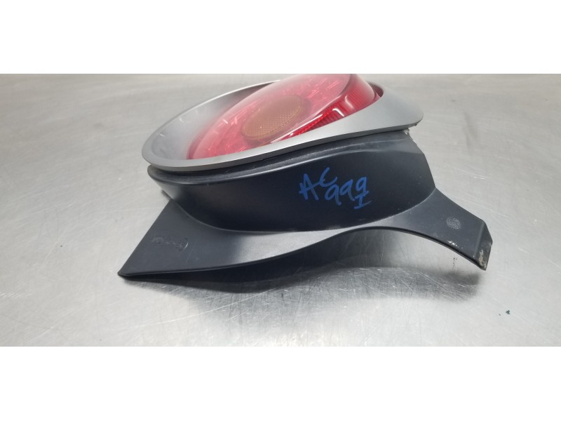 Recambio de piloto trasero izquierdo para alfa romeo mito (145) junior referencia OEM IAM 71752163  