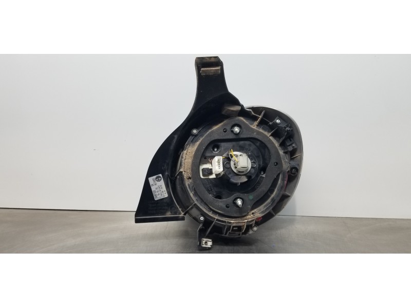 Recambio de piloto trasero izquierdo para alfa romeo mito (145) junior referencia OEM IAM 71752163  