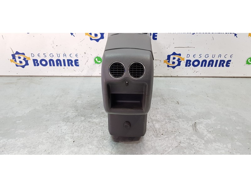 Recambio de apoyabrazos central para peugeot 3008 premium referencia OEM IAM 7591Q3  