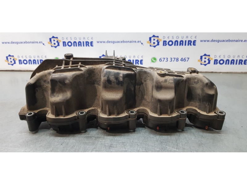 Recambio de colector admision para skoda rapid elegance referencia OEM IAM 03L129711  