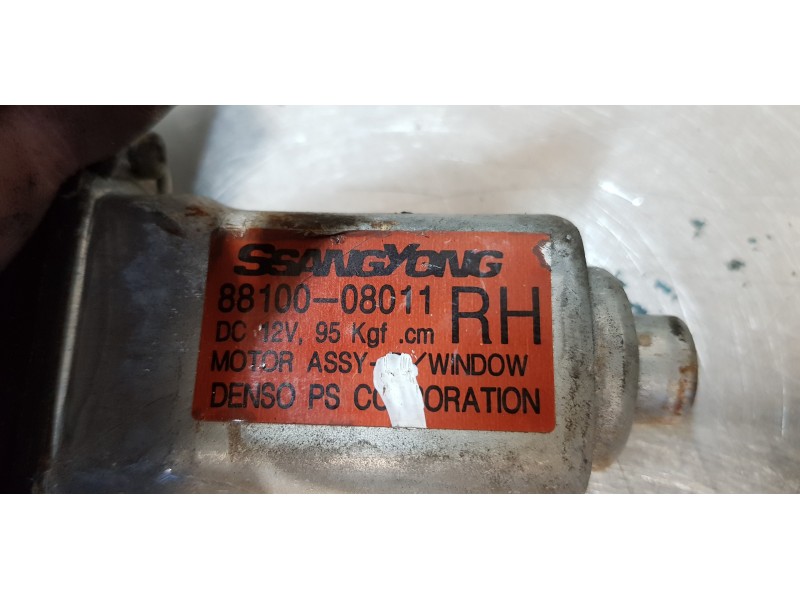 Recambio de elevalunas trasero derecho para ssangyong rexton 270 xdi limited referencia OEM IAM 8810008011   Recambio de elevalunas trasero derecho para ssangyong rexton 270 xdi limited referencia OEM IAM 8810008011