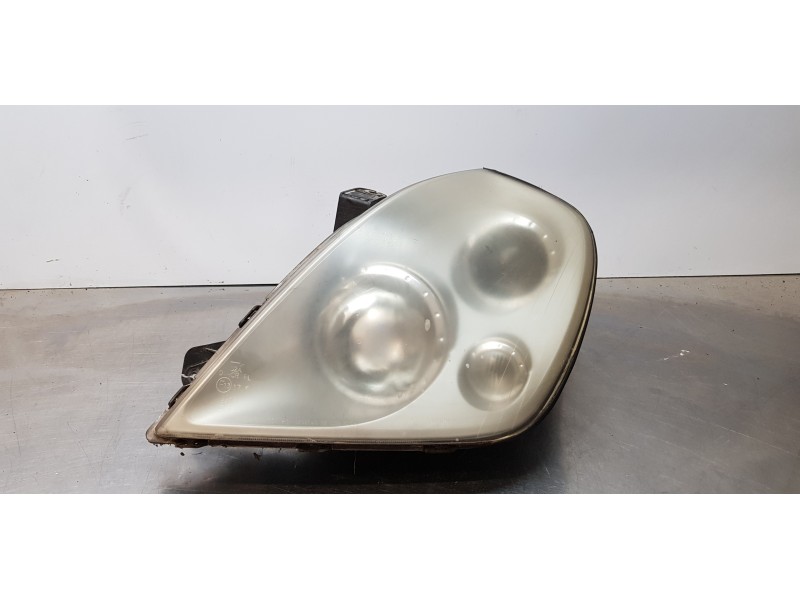 Recambio de faro izquierdo para ssangyong rexton 270 xdi limited referencia OEM IAM 8310108103HBC  