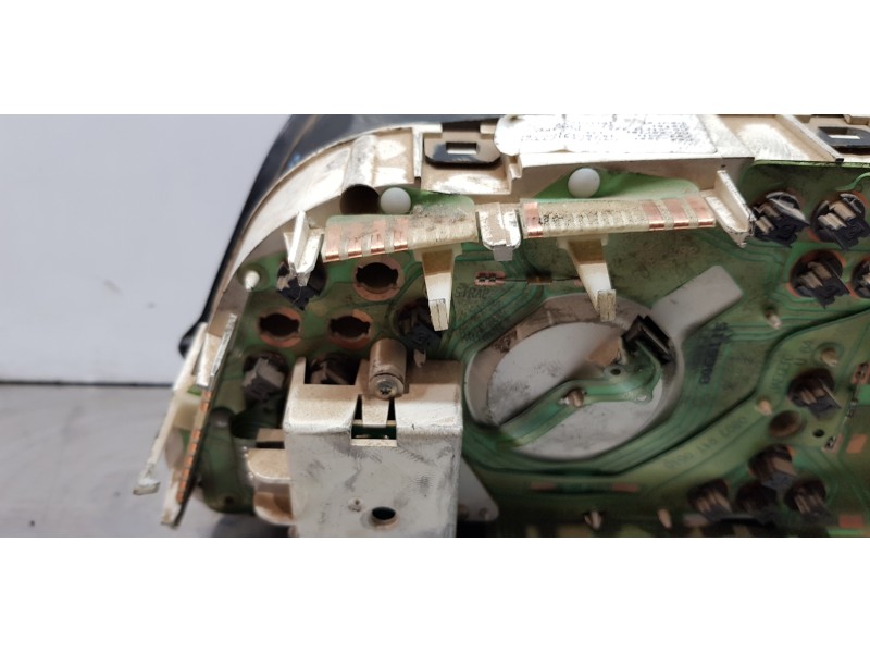 Recambio de cuadro instrumentos para citroen jumpy 1.9 d sx caja cerrada acristalada referencia OEM IAM 6113FG  