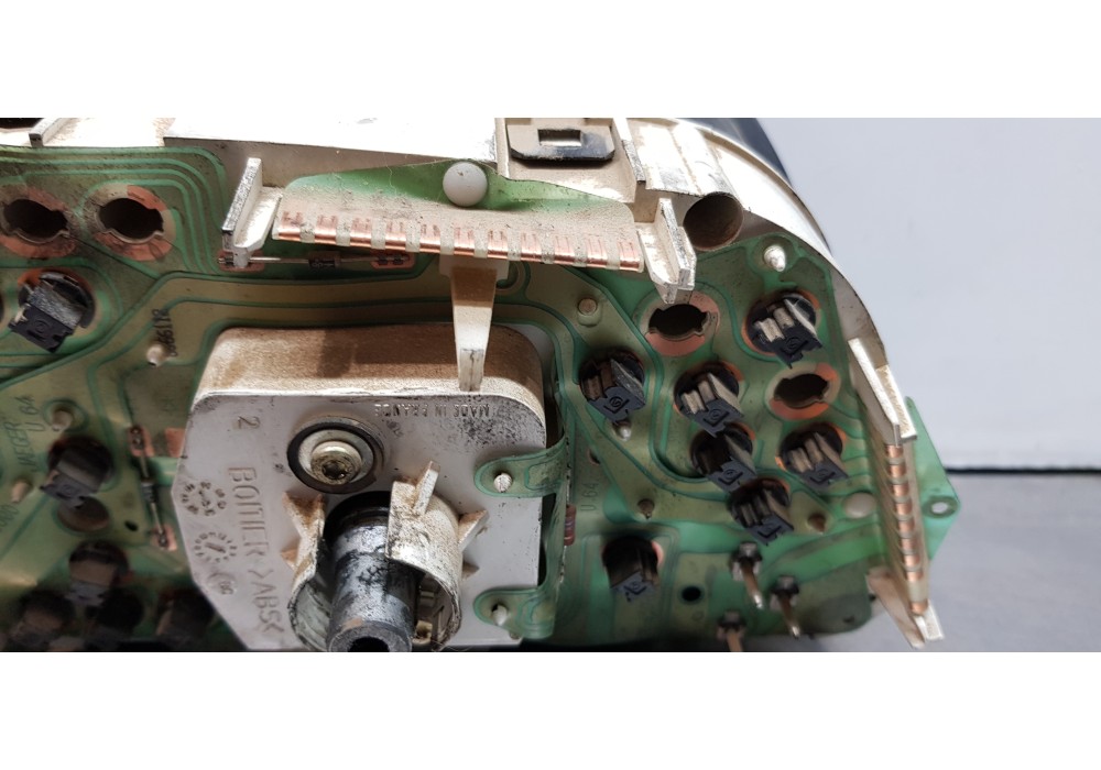 Recambio de cuadro instrumentos para citroen jumpy 1.9 d sx caja cerrada acristalada referencia OEM IAM 6113FG  